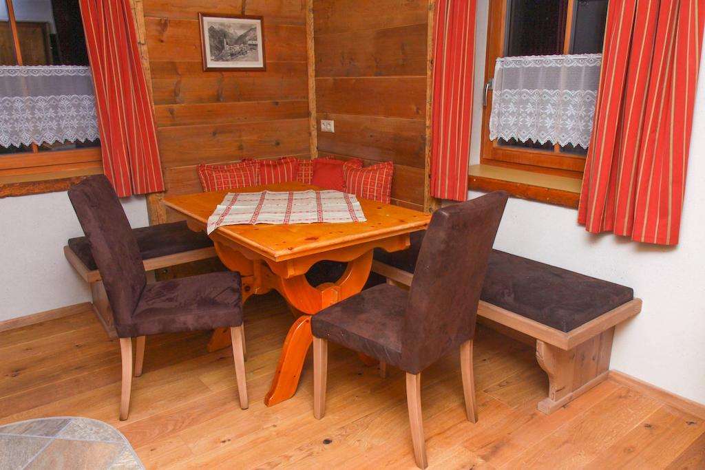 Chalet Alpin Heiligenblut Kamer foto