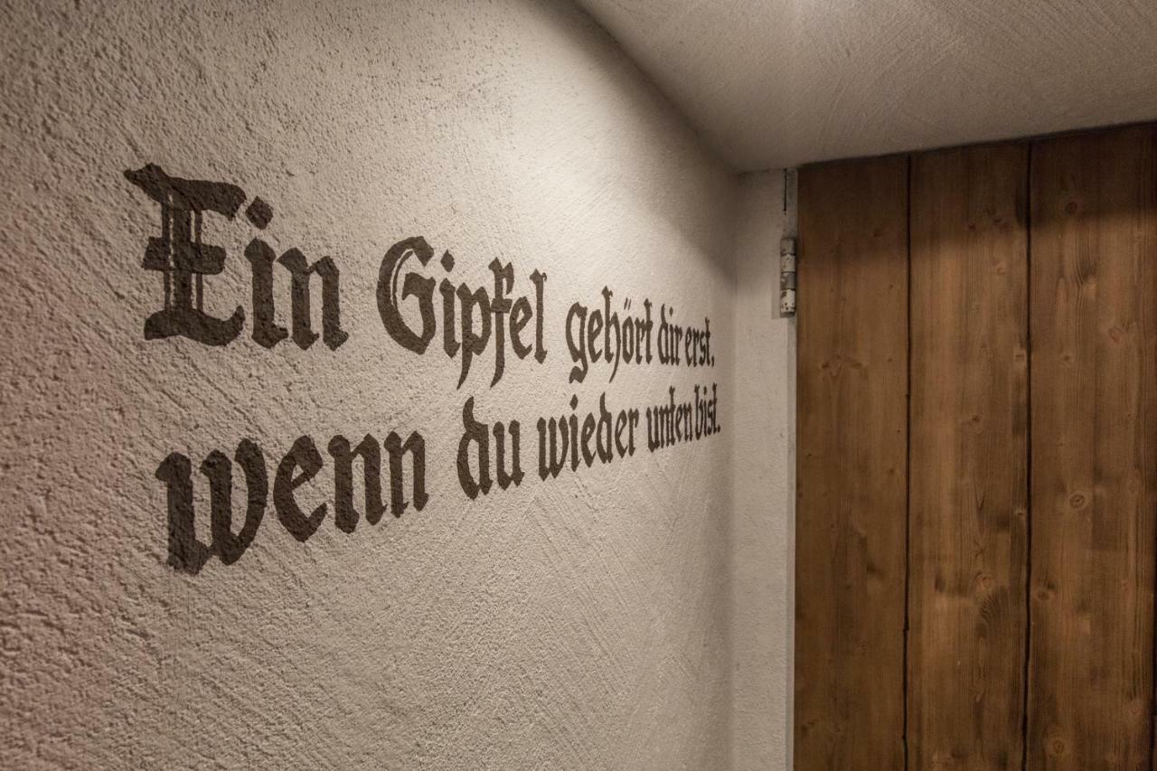 Chalet Alpin Heiligenblut Buitenkant foto